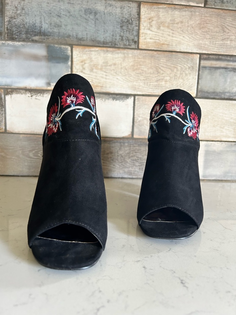 Carlos by Carlos Santana Black Faux Suede Floral Embroidered Peep-Toe Booties - Picture 6 of 16
